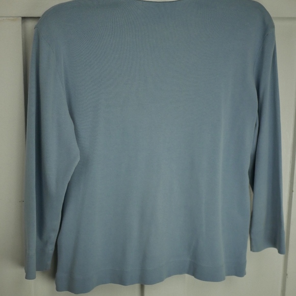 Ann Taylor White Colored Blue long sleeve shirt - Picture 3 of 3